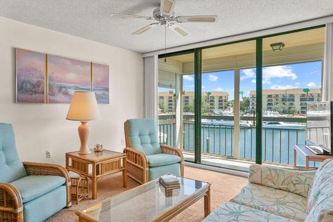 2501 Marina Isle Way #303, Jupiter, FL 33477
