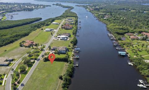 161 SE Fiore Bello, Port Saint Lucie, FL 34952