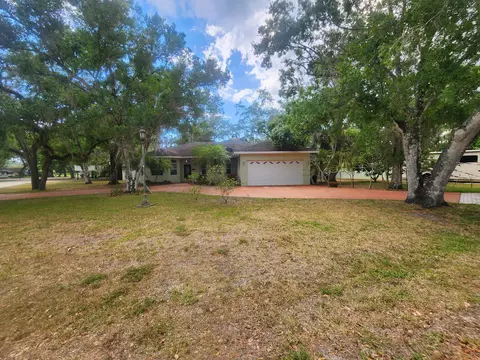2062 SW 18th Ln, Okeechobee, FL 34974