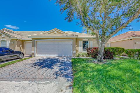 8415 Cargill Pt, West Palm Beach, FL 33411