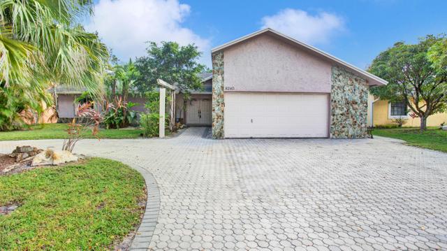 8240 NW 54th St, Lauderhill, FL 33351
