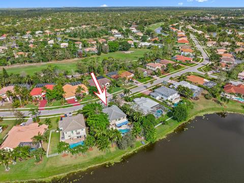 714 Cypress Green Cir, Wellington, FL 33414