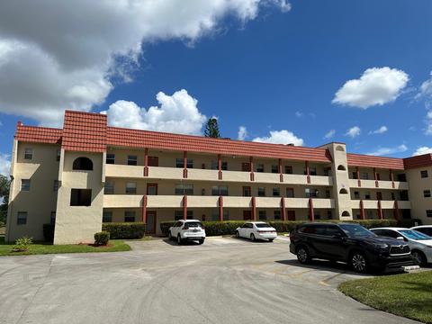 7891 Sunrise Lakes Dr N Dr #201, Sunrise, FL 33322