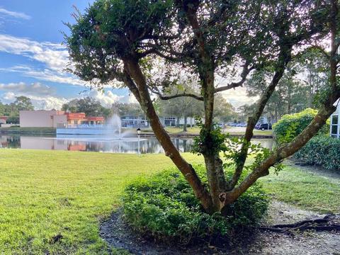 3 Lake Vista Trl #103, Port Saint Lucie, FL 34952