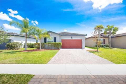 7839 NW Greenbank Cir, Port Saint Lucie, FL 34987