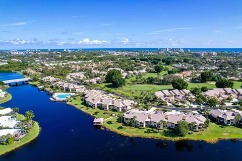16967 Waterbend Dr #240, Jupiter, FL 33477