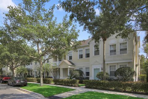331 E Bay Cedar Cir, Jupiter, FL 33458