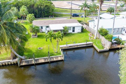 1993 SW Mockingbird Ln, Palm City, FL 34990