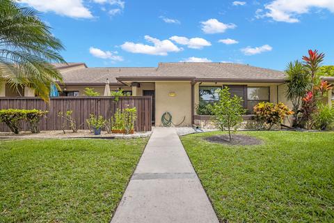 8411 Boca Glades E Blvd, Boca Raton, FL 33434