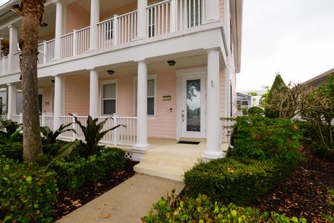1322 Sunshine Dr, Jupiter, FL 33458