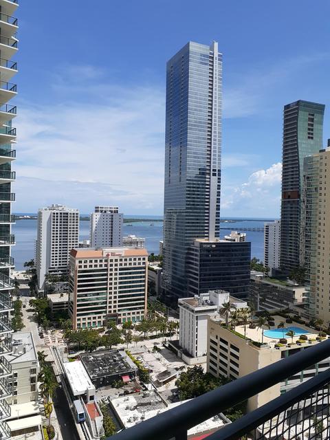 60 SW 13th St #3614, Miami, FL 33130