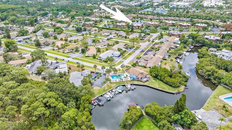 110 N Delaware Blvd #12B, Jupiter, FL 33458