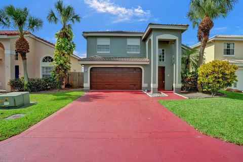 10260 Serene Meadow Dr N, Boca Raton, FL 33428