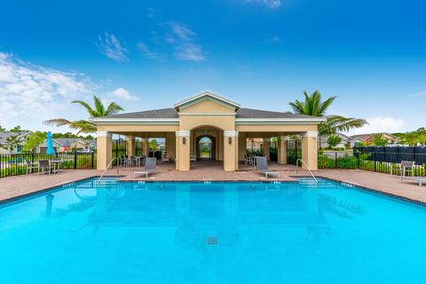 3034 NE Skyview Ln, Jensen Beach, FL 34957