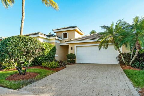 7685 Rockford Rd, Boynton Beach, FL 33472