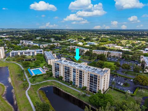 6866 Huntington Ln #402, Delray Beach, FL 33446