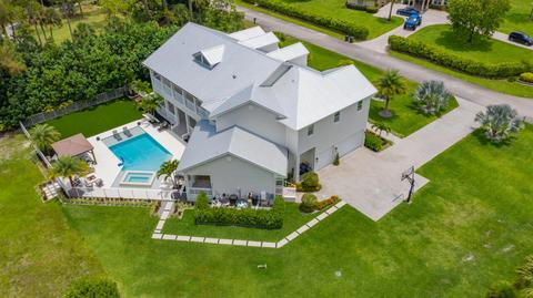 14744 Stirrup Ln, Wellington, FL 33414
