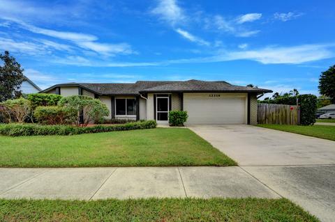 12316 Sannenwood Ln, Wellington, FL 33414