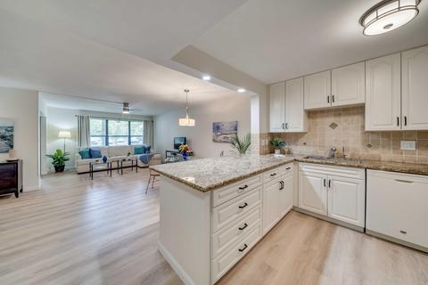 2307 S Cypress Bend Dr #107A, Pompano Beach, FL 33069