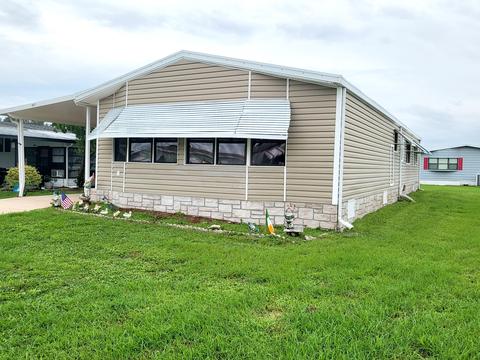 911 Red Bud Rd, Barefoot Bay, FL 32976