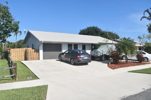 812 NW 8th St, Boynton Beach, FL 33426