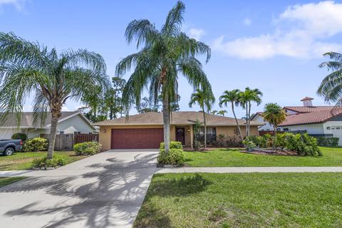 14248 Paddock Dr, Wellington, FL 33414