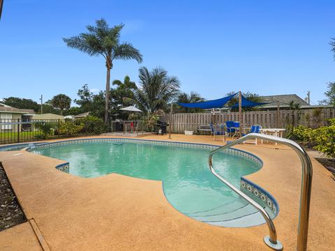5313 Echo Pines Cir W, Fort Pierce, FL 34951