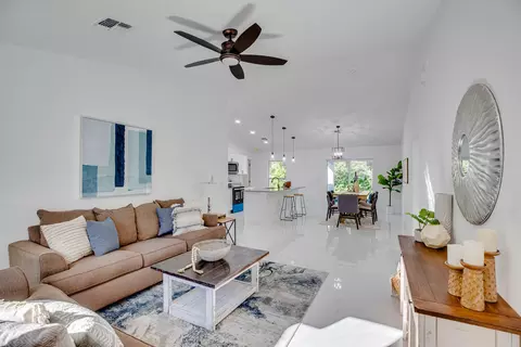 9425 127th Ave, Fellsmere, FL 32948