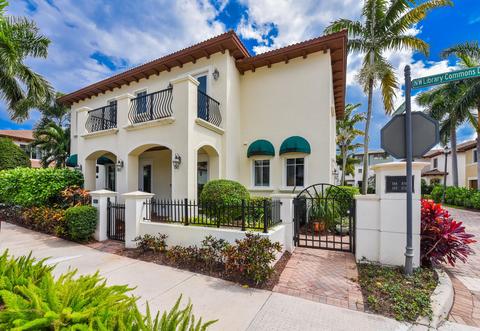 588 NW Dickens Ct, Boca Raton, FL 33432