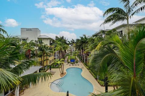 3120 E Latitude Cir #305, Delray Beach, FL 33483