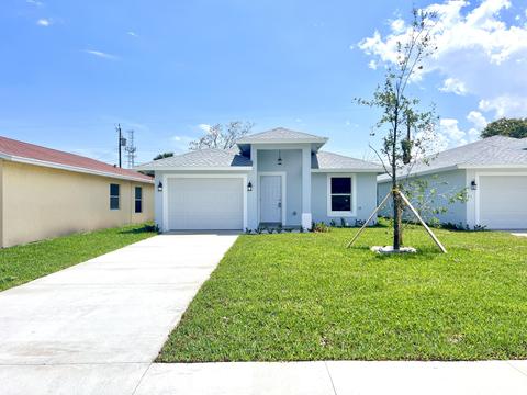 725 Truman Ave, Lake Worth, FL 33460