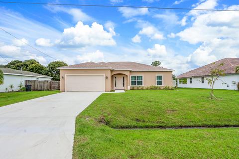 1356 SW Adcock Ave, Port Saint Lucie, FL 34953