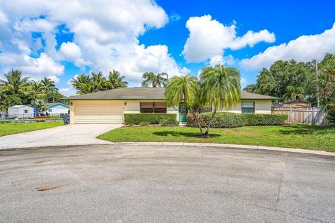 3229 Windward Ln, Lake Worth, FL 33462