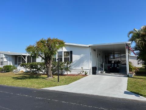 4697 SE Copperwood Ter, Stuart, FL 34997