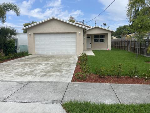 171 NE 15th Ter, Boca Raton, FL 33432