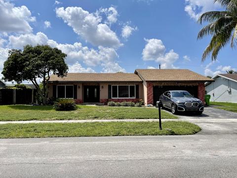 10570 NW 21st St, Sunrise, FL 33322