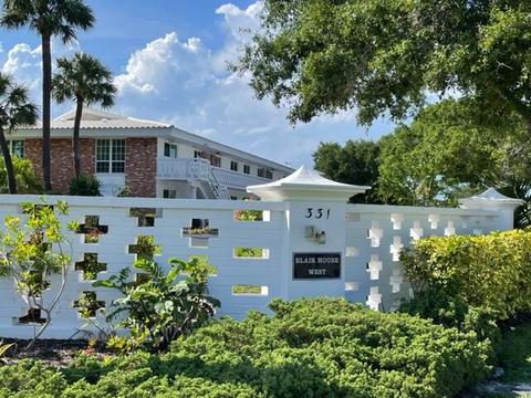 331 Tequesta Dr #120, Tequesta, FL 33469