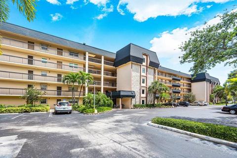 5340 NW 2nd Ave #425, Boca Raton, FL 33487