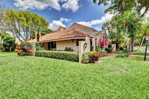 22750 Meridiana Dr, Boca Raton, FL 33433