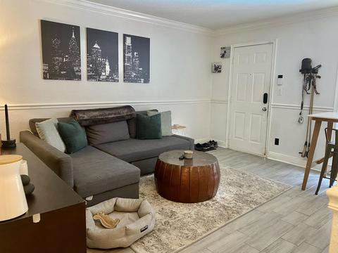 3245 Virginia St #31, Miami, FL 33133