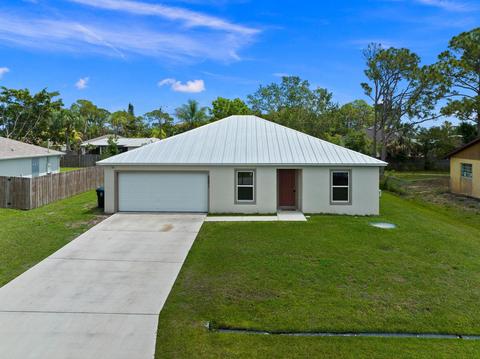2001 SW Libra Ln, Port Saint Lucie, FL 34984