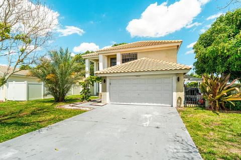 6857 Alden Ridge Dr, Boynton Beach, FL 33437