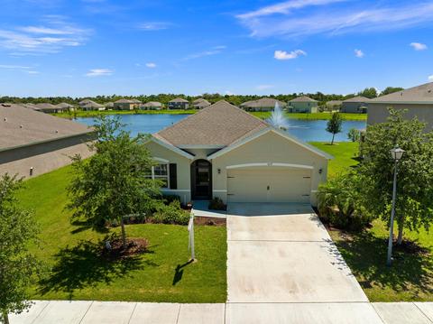 8629 Cobblestone Dr, Fort Pierce, FL 34945
