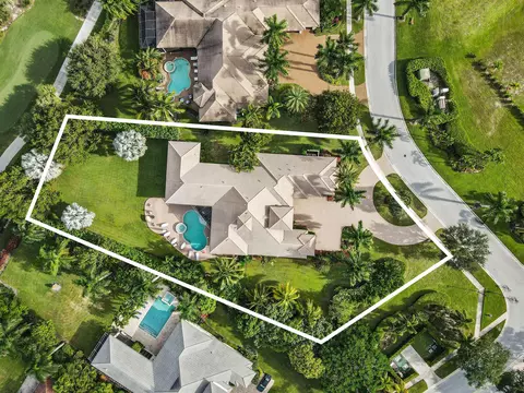 6546 Otter Dr, West Palm Beach, FL 33412