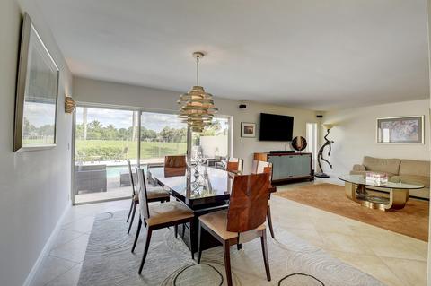 7381 Woodmont Ct, Boca Raton, FL 33434