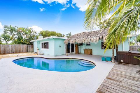 436 Ebbtide Dr, North Palm Beach, FL 33408