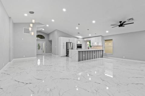 7830 Stirling Bridge Blvd S, Delray Beach, FL 33446