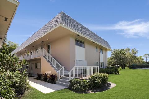 18081 SE Country Club Dr #20, Jupiter, FL 33469