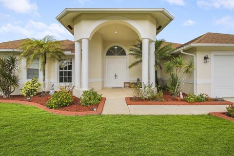 1781 SW Gloria Ln, Port Saint Lucie, FL 34953