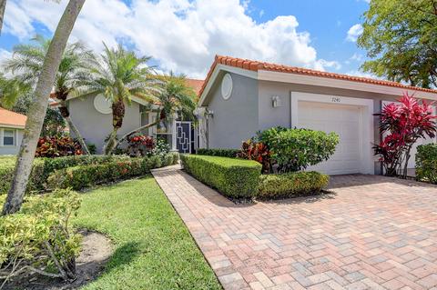 7240 Summer Tree Dr, Boynton Beach, FL 33437
